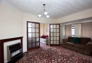 Dining Room- click for photo gallery